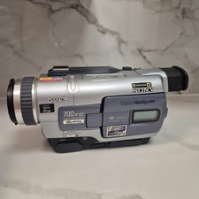 Kamera Sony DCR-TRV330E PAL cyfrowa 8 / Hi8, Video8 Handycam + DV-IN/OUT  , używany na sprzedaż  PL