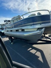 2012 sun tracker for sale  Foley