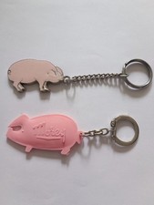 Porte clés cochons d'occasion  La Roche-sur-Yon