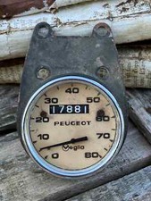 Ancien compteur vitesse d'occasion  Villeneuve-la-Guyard