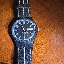 Relógio Swatch Vintage - Pulseira preta, face preta, moldura preta, usado comprar usado  Enviando para Brazil