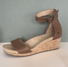 Ugg zoe sandals for sale  COTTINGHAM