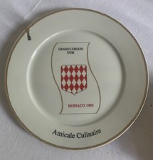 Grande assiette commémorative d'occasion  Roquevaire