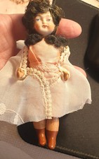 Antique cute doll d'occasion  Expédié en Belgium