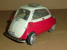 Revell. 18. bmw d'occasion  Expédié en Belgium