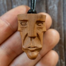 Totem ciondolo legno usato  Lucca
