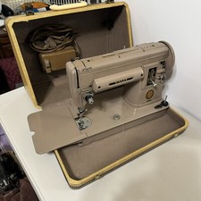 Vintage singer sewing for sale Vintage singer sewing for sale  Moxee