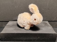 Petit lapin peluche d'occasion  Saint-Michel-sur-Orge