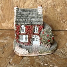 Lilliput lane cottage for sale  MALVERN