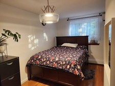 Westlake storage platform for sale  Middle Village