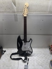 Guitarra PS3 PS4 Rock Band Fender Stratocaster com dongle testada e funcionando - PSGTS2 comprar usado Guitarra PS3 PS4 Rock Band Fender Stratocaster com dongle testada e funcionando - PSGTS2 comprar usado  Enviando para Brazil