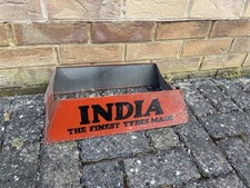 Oryginalne opony INDIA Stojak na opony garażowe Blaszany nie emaliowany znak na sprzedaż  Wysyłka do Poland