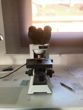 Microscopio binoculare usato usato  Padova