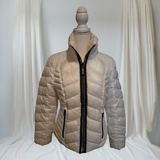 Guess women white for sale  Big Rock