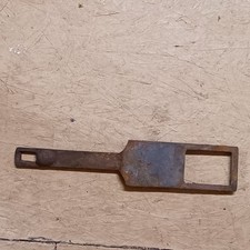Handle lid lifter for sale  Brewerton