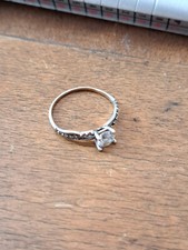 Petite bague blanc d'occasion  France
