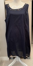 Elegante robe nitya d'occasion  Le Chesnay