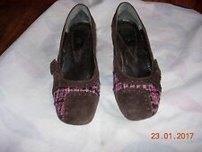 Chaussures escarpins daim d'occasion  Labarthe-sur-Lèze