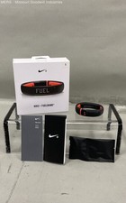 Nike+ Fuelband SE Tamanho: Pequeno/Petite com Acessórios e Caixa comprar usado  Enviando para Brazil