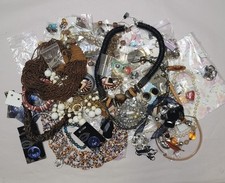 Jewelry lot pounds for sale  Lufkin