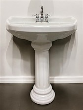 Porcelain pedestal sink for sale Porcelain pedestal sink for sale  Payson