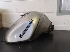 Serbatoio benzina originale usato Serbatoio benzina originale usato  Milano