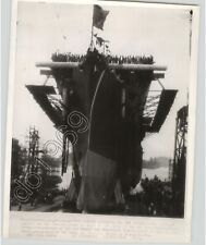 Os lanches USS BATAAN em Nova York. Foto de imprensa militar da Marinha dos EUA da Segunda Guerra Mundial 1943 comprar usado  Enviando para Brazil