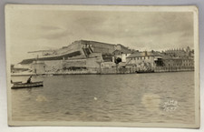 Cartão postal foto real vintage forte, rio, barco, localização desconhecida RPPC comprar usado  Enviando para Brazil