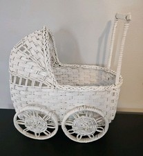 White wicker hooded for sale  Lapeer