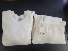 Cupcakes cashmere white for sale  Carson