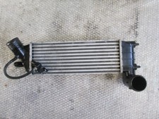 1489396080 radiatore intercool usato  Rovigo