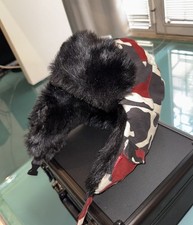 Supreme trapper hat usato  Roma