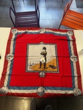 Carré soie napoléonien d'occasion Carré soie napoléonien d'occasion  Colomiers