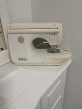 Singer quantum 1000 for sale  North Arlington