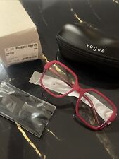 Óculos femininos Vogue VO5555 armação quadrada prescrição cereja fúcsia glitter comprar usado  Enviando para Brazil