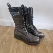 Martens 1914 corset for sale Martens 1914 corset for sale  SHEFFIELD