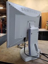 Monitor Samsung SyncMaster 171B 17 polegadas tela plana branca VGA, LCD 4:3 1280x1024 comprar usado Monitor Samsung SyncMaster 171B 17 polegadas tela plana branca VGA, LCD 4:3 1280x1024 comprar usado  Enviando para Brazil