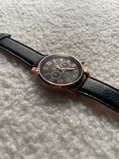 Montre classique noire d'occasion  Garges-lès-Gonesse