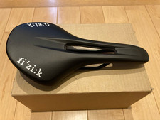 Selim trilho de metal Fizik Vento Antares R5 140 mm comprar usado  Enviando para Brazil