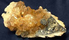 Cristales minerales raros y mezclados, formados en caparazón marino fósil segunda mano  Embacar hacia Mexico