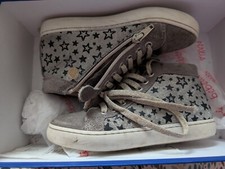 Chaussures dorées pailletées d'occasion  Villeneuve-d'Ascq-