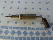 Ancienne pompe huile d'occasion  Chaumont