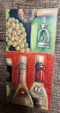 Wine bottles grapes for sale  Peru