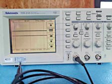 Oscilloscope tektronix tds210 d'occasion  Saint-Brieuc