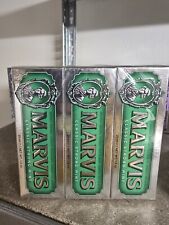 Marvis classing strong mint 6 x 25 mlRicca e cremosa pasta dentifricia che aiut comprar usado  Enviando para Brazil