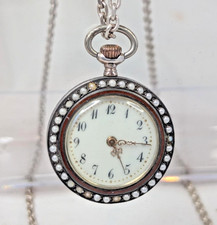 Montre pendentif ancienne d'occasion  Peymeinade