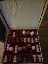 Schachfiguren set 32 gebraucht kaufen Schachfiguren set 32 gebraucht kaufen  Mönchengladbach