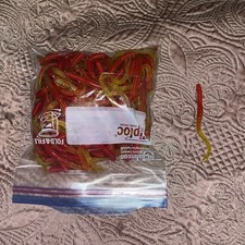 Usado, 1 lb de 4" vermes de pesca de plástico SLIDER isca artificial amarela/vermelha comprar usado  Enviando para Brazil