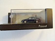 TOP COLLECTION MINIATURE VW PASSAT 1/87  DANS LA BOITE RARE !, usado comprar usado  Enviando para Brazil