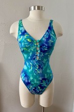 Vintage mainstream women for sale  Milwaukee